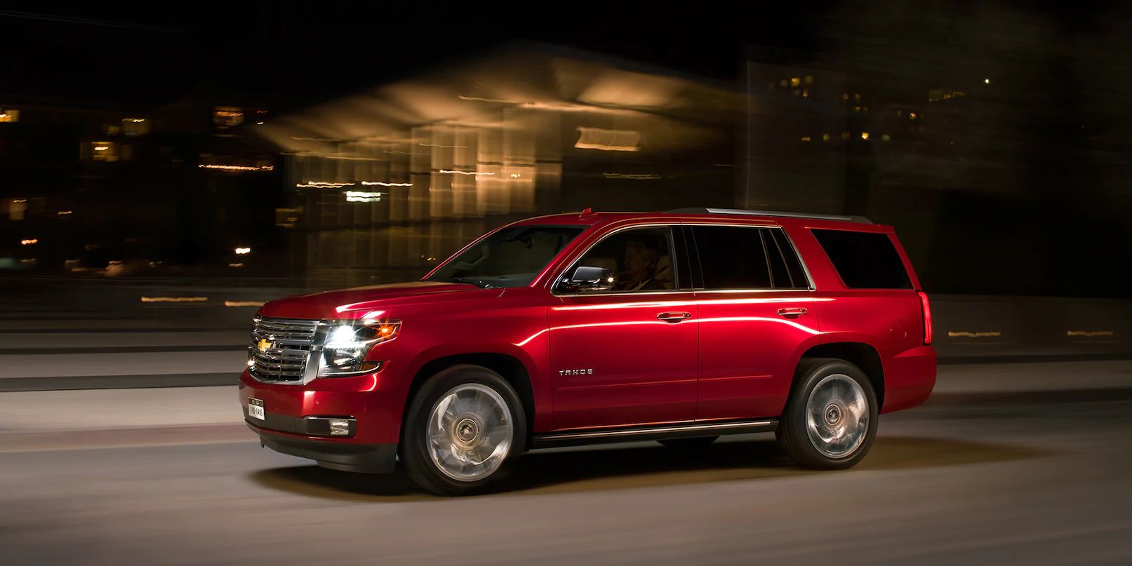 2019 Tahoe Full-Size SUV Exterior Photo: side profile